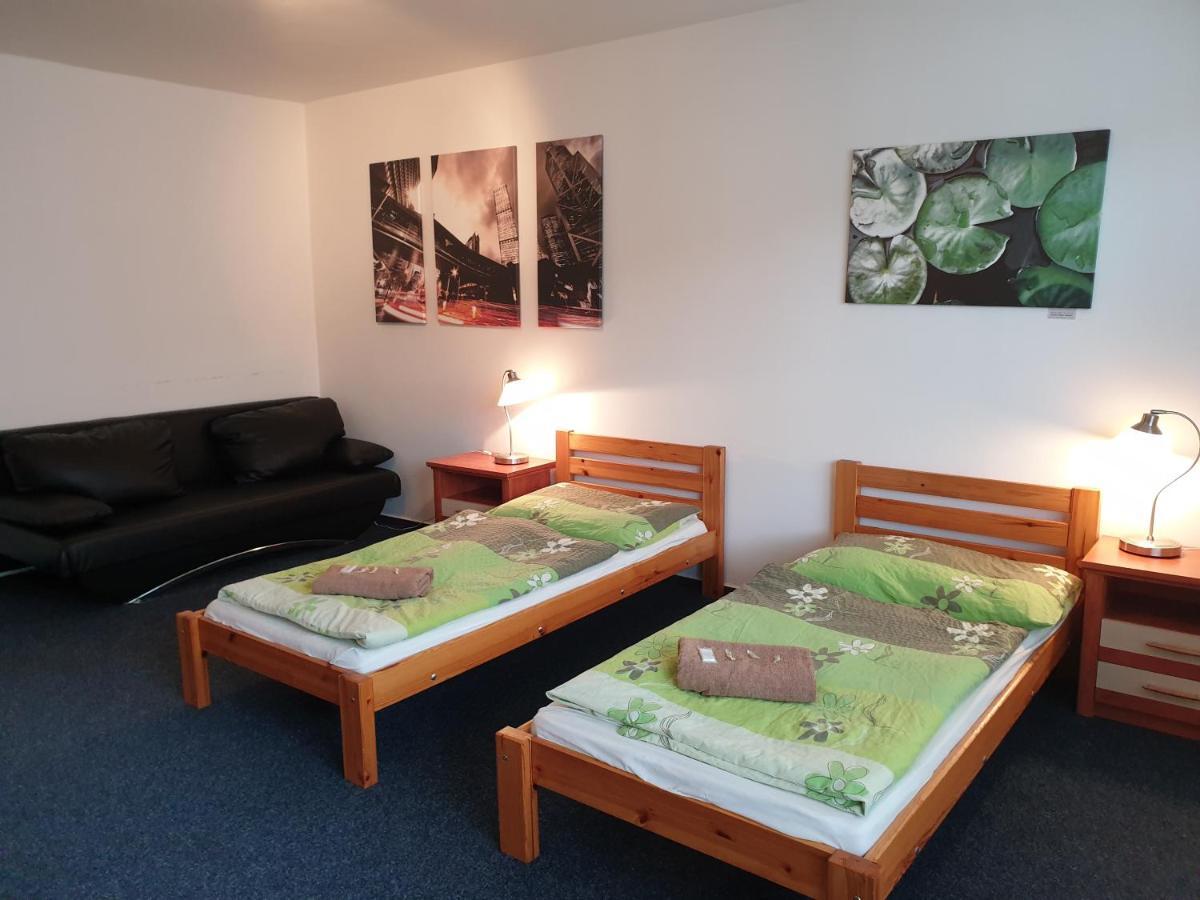 Apartmany Chodov Прага Екстериор снимка